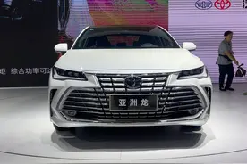 新款亚洲龙下血本！售价下调2.3万，还能再优惠5.5万，选哪款好？图片