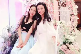 夫妻各玩各的，朋友关系也破裂？陶虹徐峥的爱情密码你听说过吗？图片