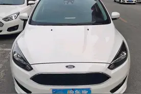 能买蒙迪欧却买了福克斯？小哥7万多买辆5年二手福克斯只为跑山图片