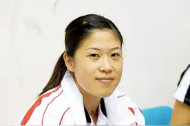 高崚与陈宏分手16年：她嫁富商做妈妈，他的事业婚姻坎坷有泪图片
