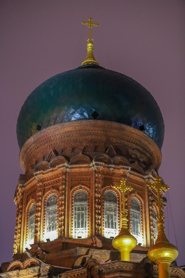 探秘比什凯克东正教复活教堂,感受中亚前苏联风情(东正教教堂的特点)