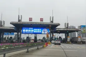建议：对湖北荆州二广高速沿线周边环境进行改造图片