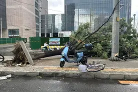 雷电、狂风、暴雨、冰雹将袭击多省，为何今年强对流天气总是频繁发生？图片