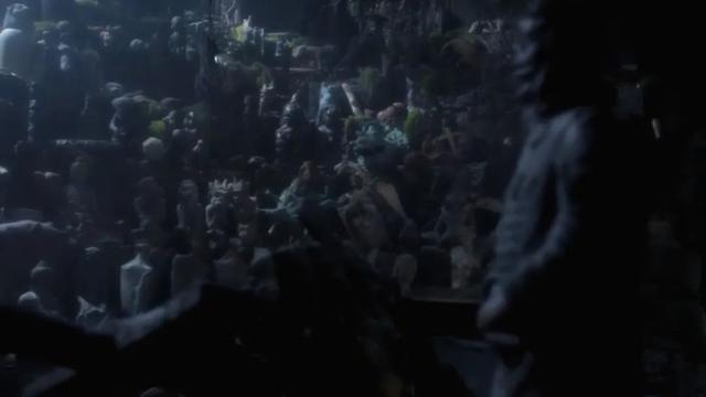 光看截图都能让人起一身鸡皮？导演酝酿三十年，这波真不亏