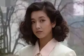 江珊：巅峰期与高曙光闪婚，离婚后与靳东相恋，嫁田小洁终获幸福图片