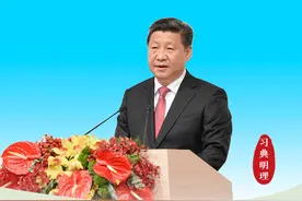 习典明理｜接天莲叶无穷碧 映日荷花别样红图片