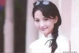 香妃刘丹：27岁车祸身亡，父亲殉职，母亲生病，箫剑为她扫墓22年图片