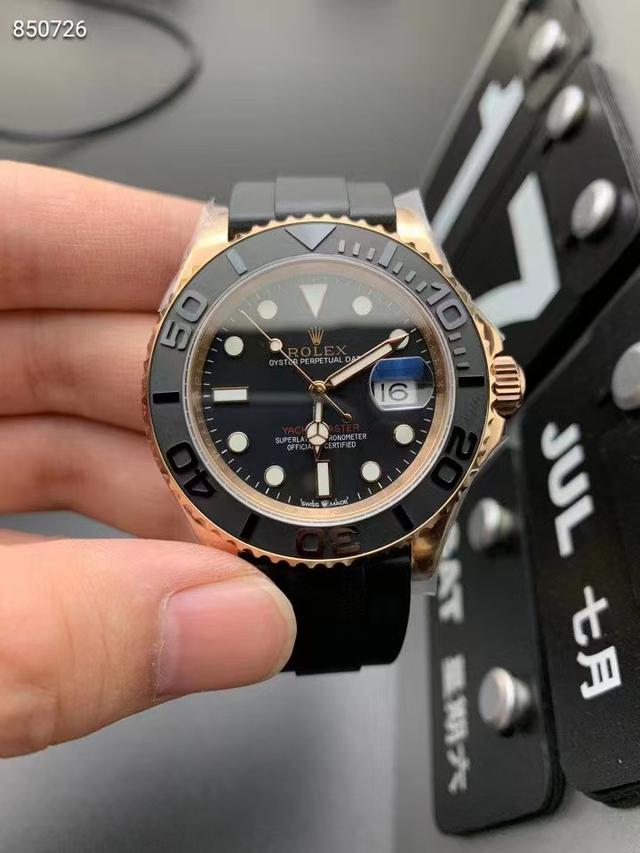 �߷ã�ɽ��ĳ���¡��ֱ�����������������ʿ�ٴ�����������������