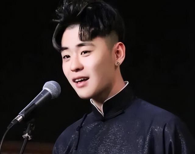 张云雷：大难不死，高台坠落险些丧命，同行李欧为何被扫地出门？