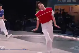 《你好星期六》苏有朋高圆圆同框回忆杀，黄明昊可爱走姿笑翻众人图片