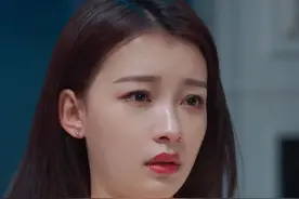 吴京为什么不让献花小女孩进娱乐圈？看完这部新剧，你就明白了图片