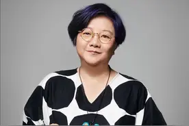 名门痞女洪晃：豪言女人睡够5个男人才够本，如今已有4次婚姻图片