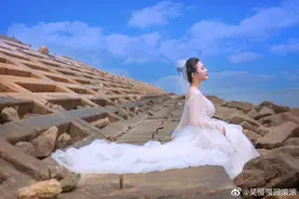 婚礼致辞怎么说？台下亲友哭成一片，中学老师深情对妻子说的话图片