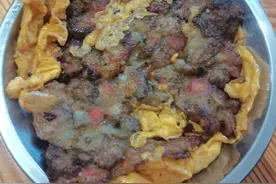 福建60岁退休大叔非要一个人住，晒出自己做的菜，网友：活得通透图片