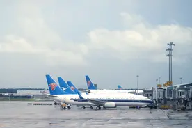 航班一旦延误取消怎么办？下面这三招，教您优雅面对航班延误图片