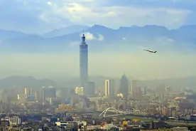 唱《可可托海的牧羊人》，谈两岸青年交流 马英九：浑然天成 欲罢不能图片