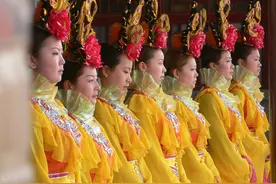 明朝三千宫女被活剐，究竟因为什么，历史上最大的宫女被屠杀案图片