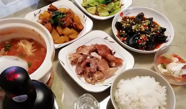 为了女儿幸福，北京一丈母娘亲自上阵色诱试探女婿，引发伦理惨案