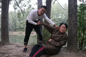 小时候的4特征，暗示孩子长大不孝顺，希望你家娃一个没有图片
