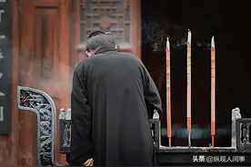 烧香为什么非要三根？每一根都有啥寓意？传统文化我们要了解透彻图片