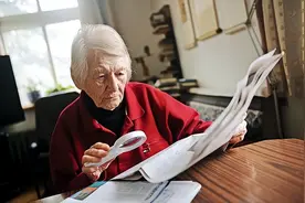 致敬！这对外教夫妇：跨越国界，携手任教北外，为外交部培养首批口译人才！图片