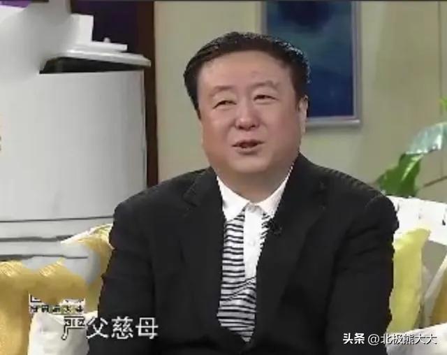 “滥情导演”尤小刚：搅乱两池春水，又拂手而去，现任小他30岁