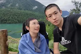 赵天赐和能能：29岁小伙带渐冻症妈妈踏遍全国，三万里路自驾游图片