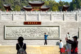 “哇，好靓啊！”明朝两广总督府开园预热迎客图片