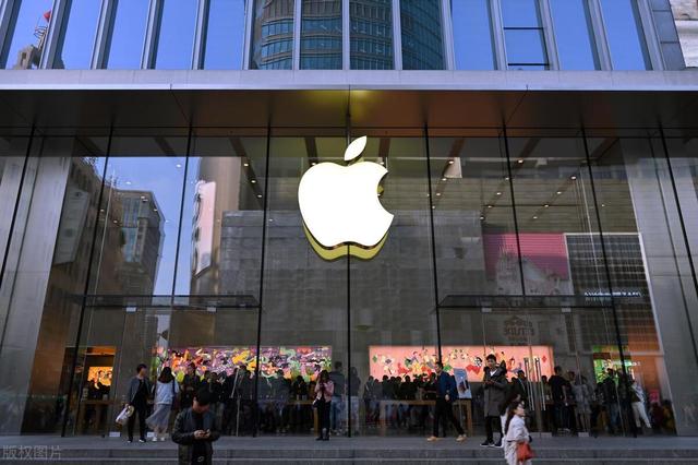 618手机销量战报：华为排第四、小米第三，榜首无可撼动！