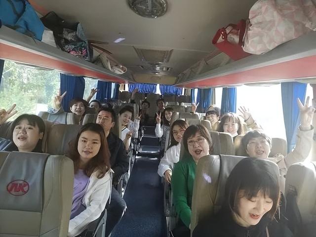 ��ÿ�ҽ���Ž��ʢ�������������õ�����ܽ�