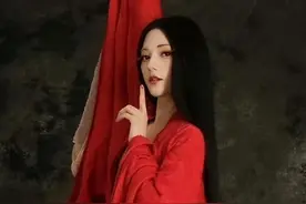 《封神》口碑逆袭！妲己美丽妖艳，网友惊叹：她就是真狐狸！图片