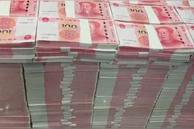 投资人有多富？周鸿祎：徐小平家里1亿现金都发霉了图片