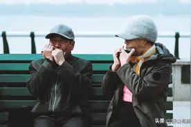 不久后的未来，60后和70后，终将活成“被摧残”的一代人图片