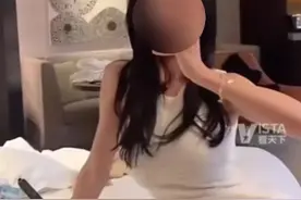 网红男扮女装进女浴室 “进女浴室怎么了” 警方：已行政拘留图片