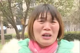 河南女子逃婚21年后回乡寻亲，已嫁人的亲生女儿却避而不见，为啥图片