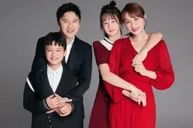 田亮：有辉煌，也有过低谷，退役后娶演员妻子幸福吗？图片