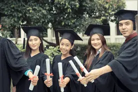 硕士研究生在毕业后可以进入高校当老师吗？图片