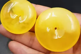 蜜蜡真假怎么辨别，今天教你选真品图片