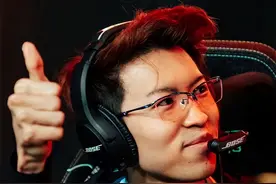 LCK和LJL战队食堂对比，一个精致得像餐厅，一个丰盛程度堪比JDG图片