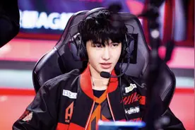 钎城、德服、乔兮三位选手，物美价廉却无人竞价，射手时代结束了图片