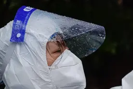 上海这7个地方的“核酸手势”要点赞图片