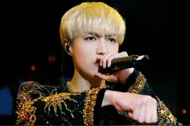 张艺兴在高原唱跳2个半小时，对外输出中国文化，内娱有他了不起图片