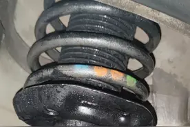 高尔夫6-更换全车4个原厂萨克斯全新避震器减震器图片