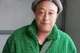 赵四直播带货火爆全网，遭同门师弟郝小刚直播怒斥，连曝多条内幕图片