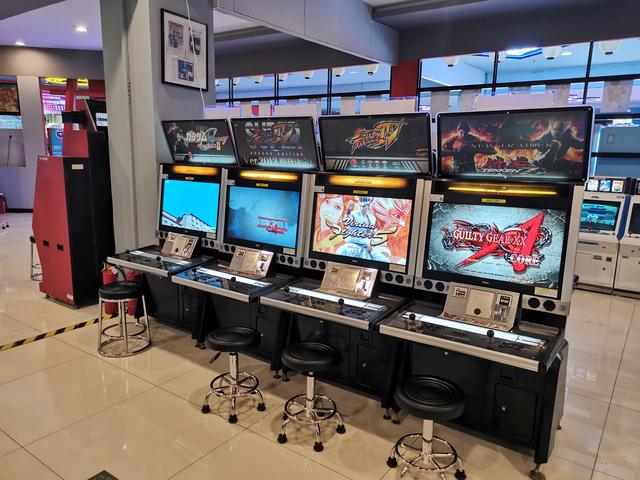 人人都能一币玩个把小时，老板亏电费反而很高兴，游戏厅水太深