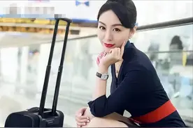 为什么空姐总戴着一块很贵的手表？除了看时间，这些作用更重要图片