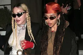 63岁麦当娜穿渔网袜夜行，皮肤太松，正物色新男友“必须20多岁”图片