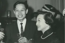 71年杨振宁发愁先去台湾，还是先去大陆，杜致礼：还是先去大陆吧图片