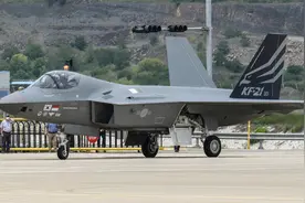 美国朋友真相了：它根本就不配！韩国五代机KF21：或超越中国J-20图片