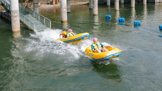 王校长水上炫技！华东屈指可数竹尖漂流“安吉星潮营地”大曝光